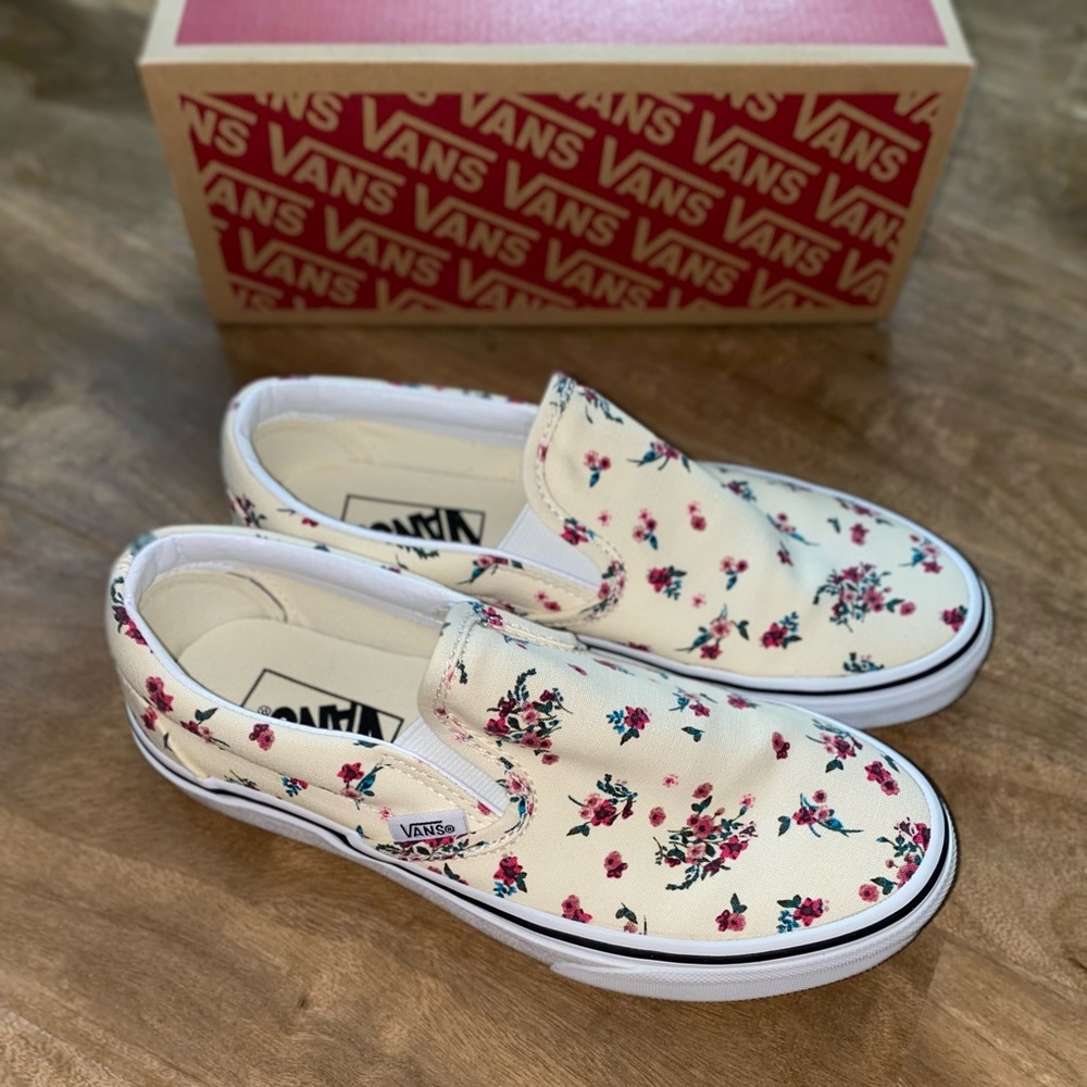 Vans Classic Slip On Ditsy Floral
